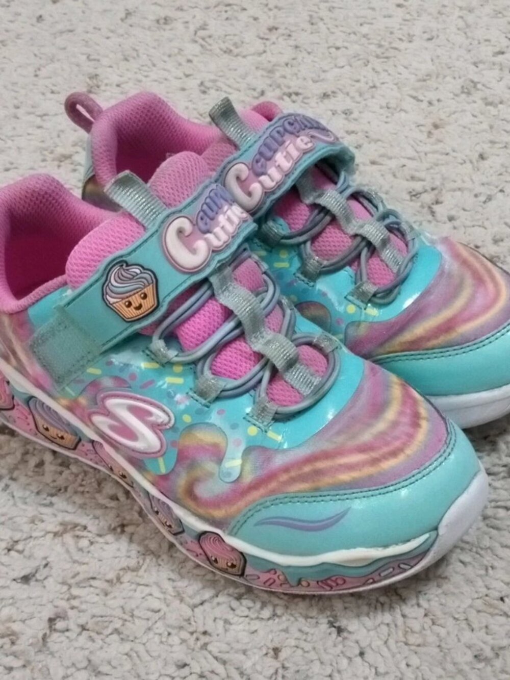 Skechers Sweet Kickz Cupcake Cutie Sneaker Girls Sz 1